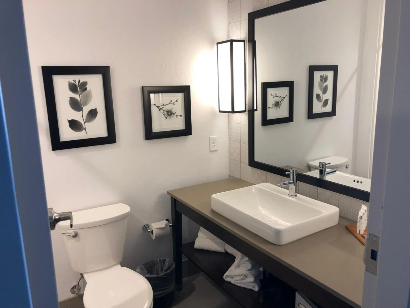 Country Inn & Suites by Radisson, Flagstaff Downtown, AZ