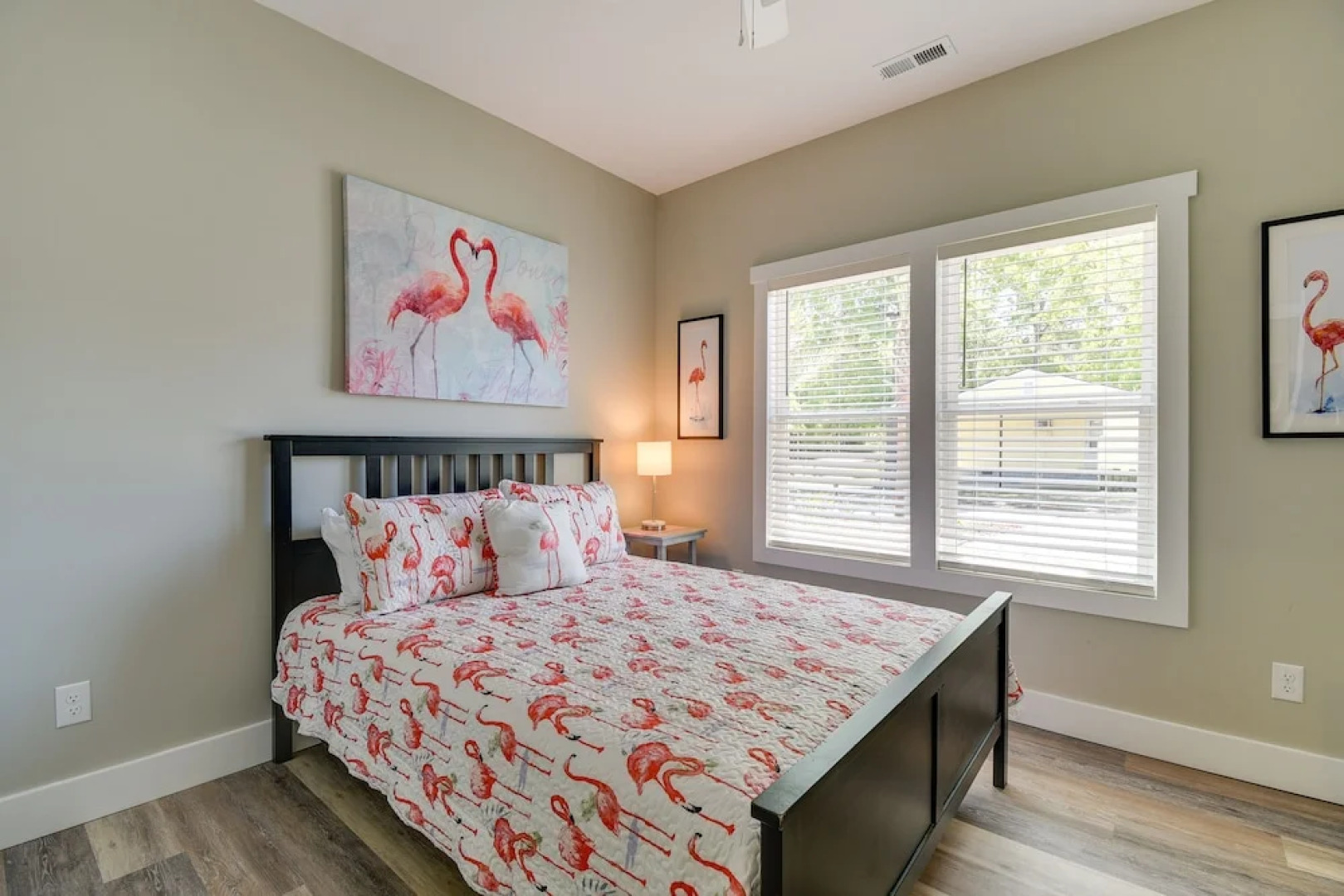 Lovely Vacation Home ~ 1 Mi to Ocean Isle Beach!