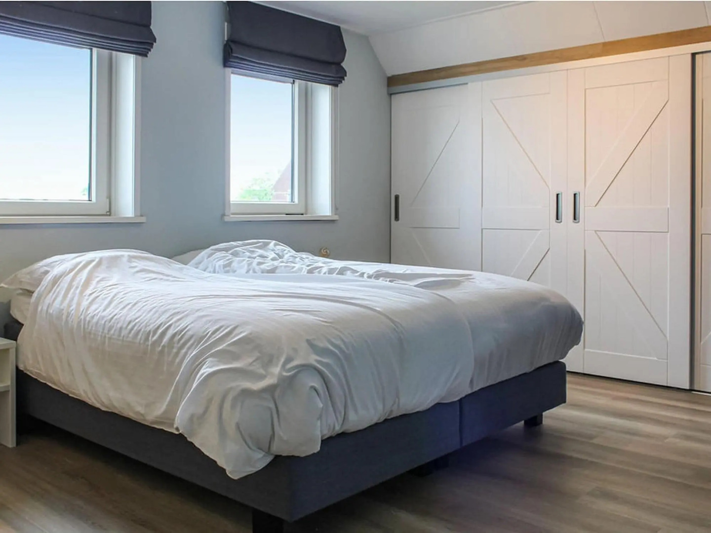 Atmospheric Villa With Nice Garden, in a Holiday Park at the Water in Friesland