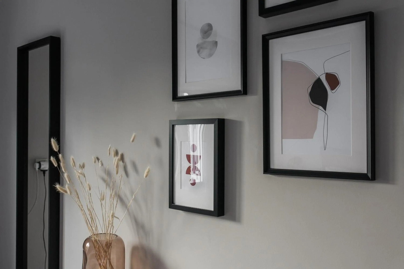 Unique 2BR Apartment in Filothei by UPSTREET