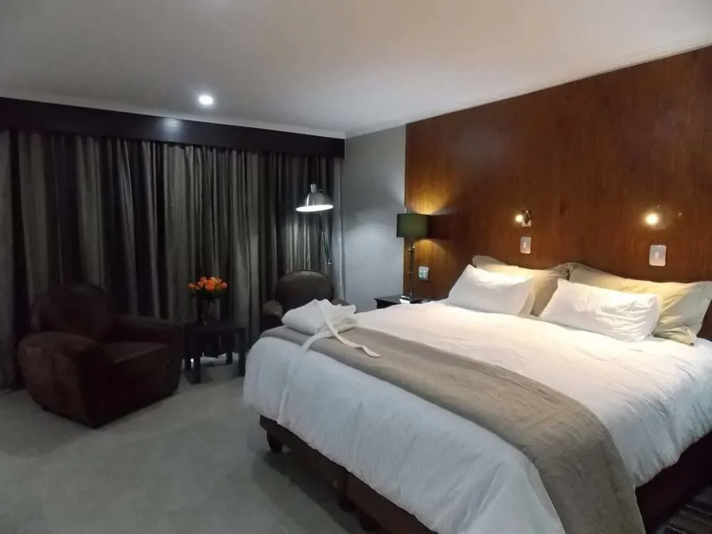 Route 511 Guest House