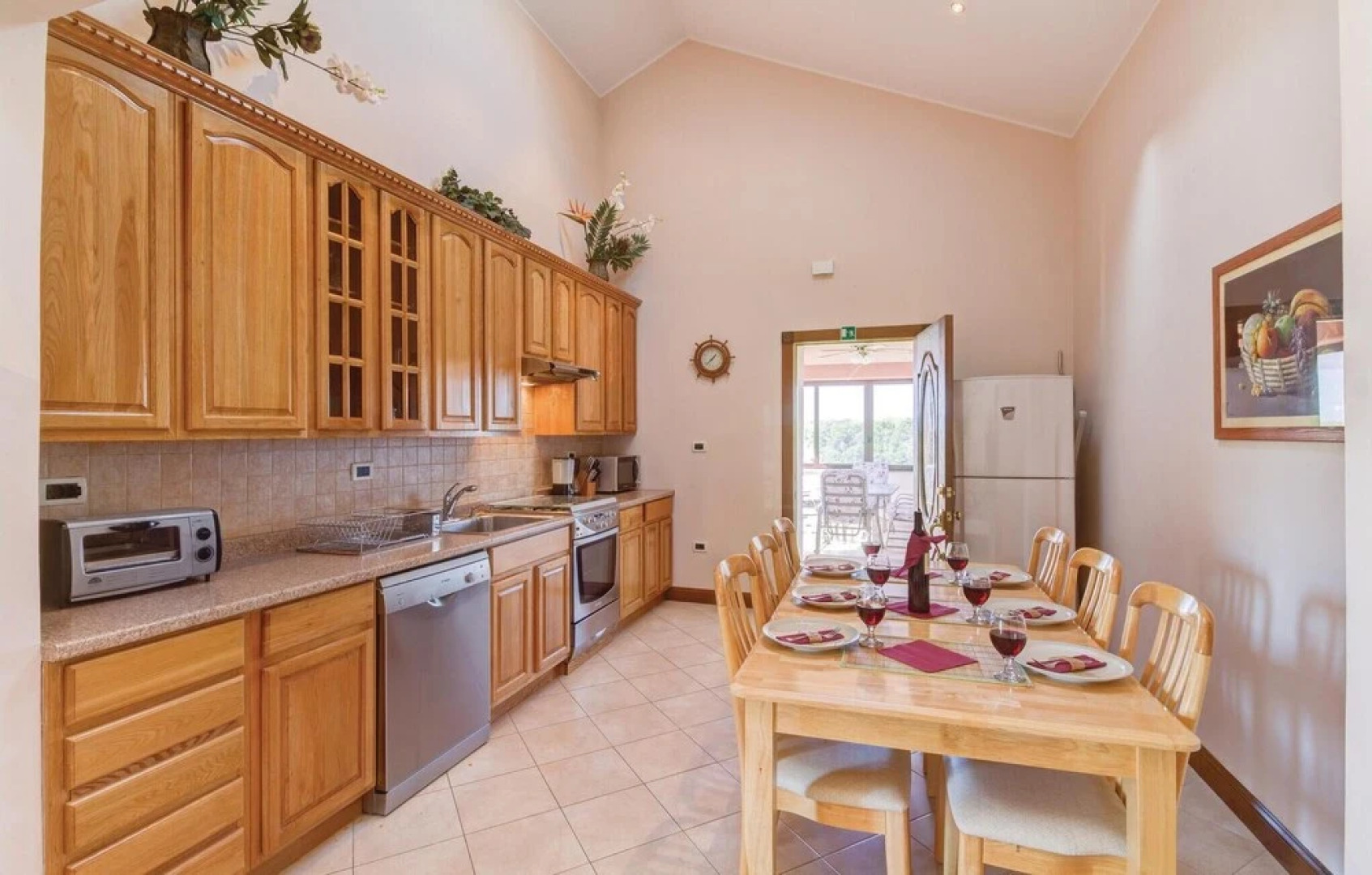 Stunning Home in Barban With Wifi and 6 Bedrooms