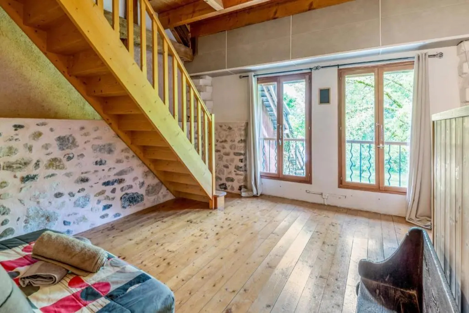 Cosy flat in an old farmhouse with garden in Seynod - Welkeys