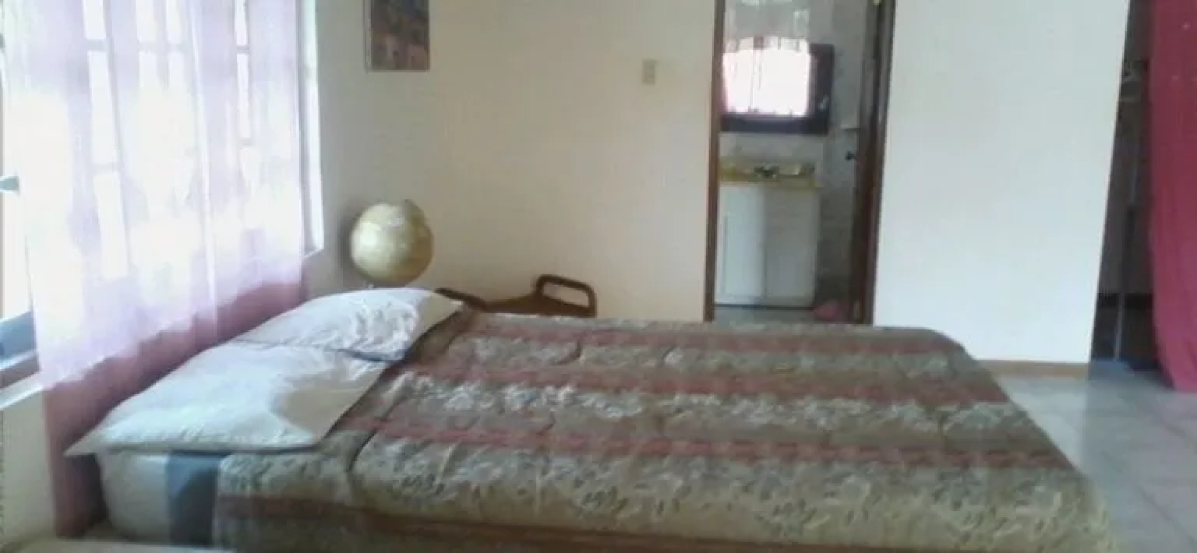 Dolphin Bay Yoga Guest House