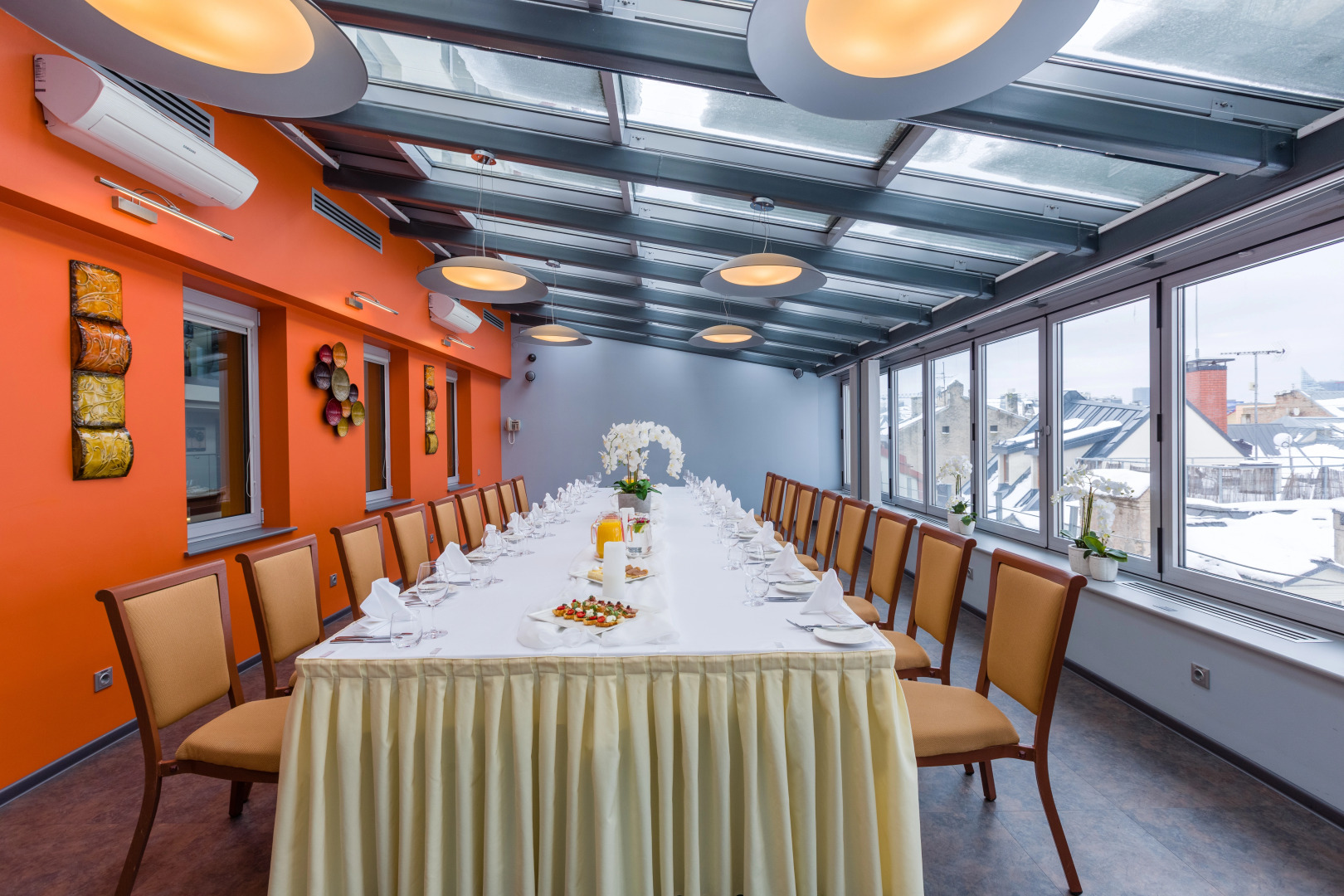 Avalon Hotel & Conferences