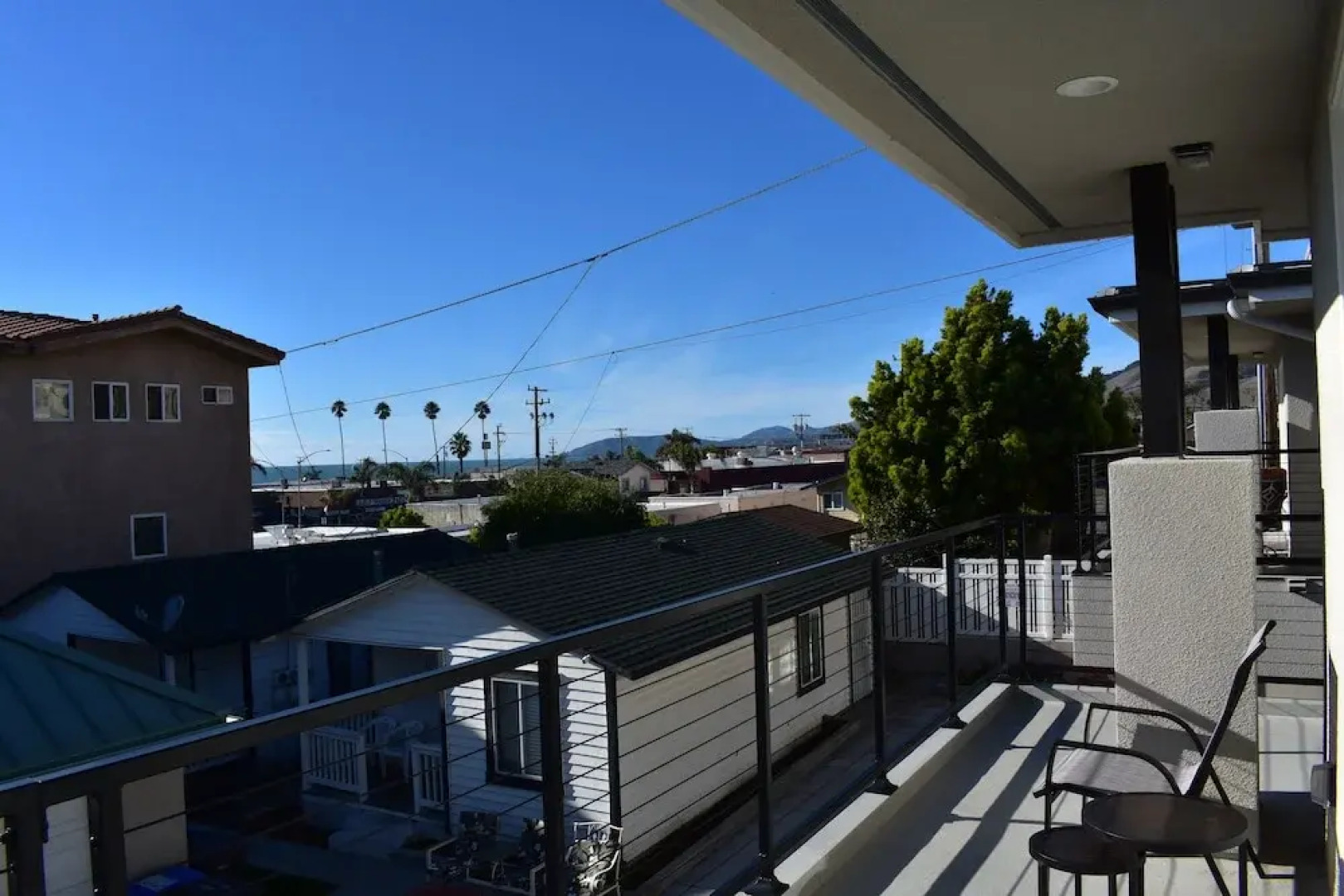 353 Hinds Avenue 1 Bedroom Apts by Redawning