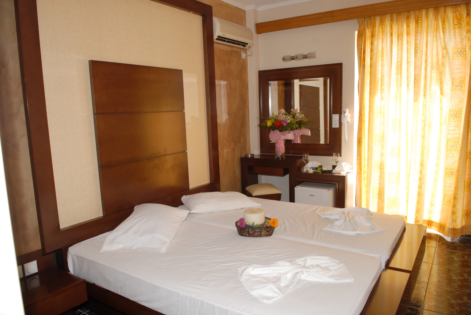 Sacallis Inn Beach Hotel