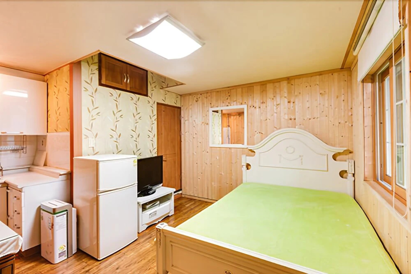 Yangsan Solmaru Pension