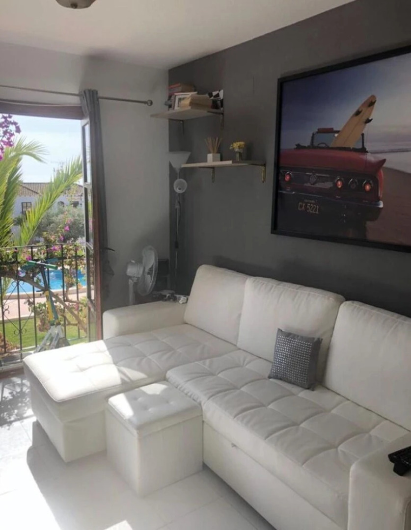 Immaculate 1-bed Apartment in Villamartin