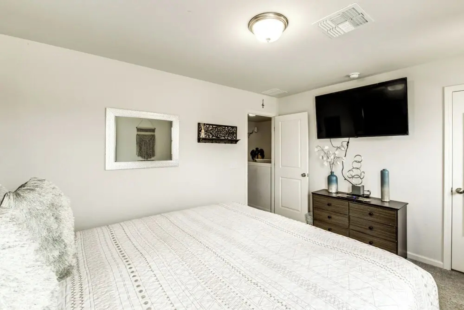 Welcoming Bullhead City Home w/ Pool & Game Room!