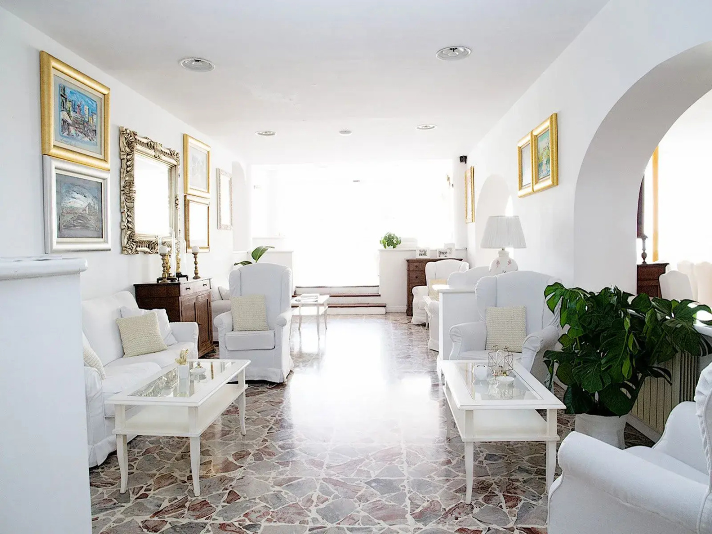 Hotel Iva