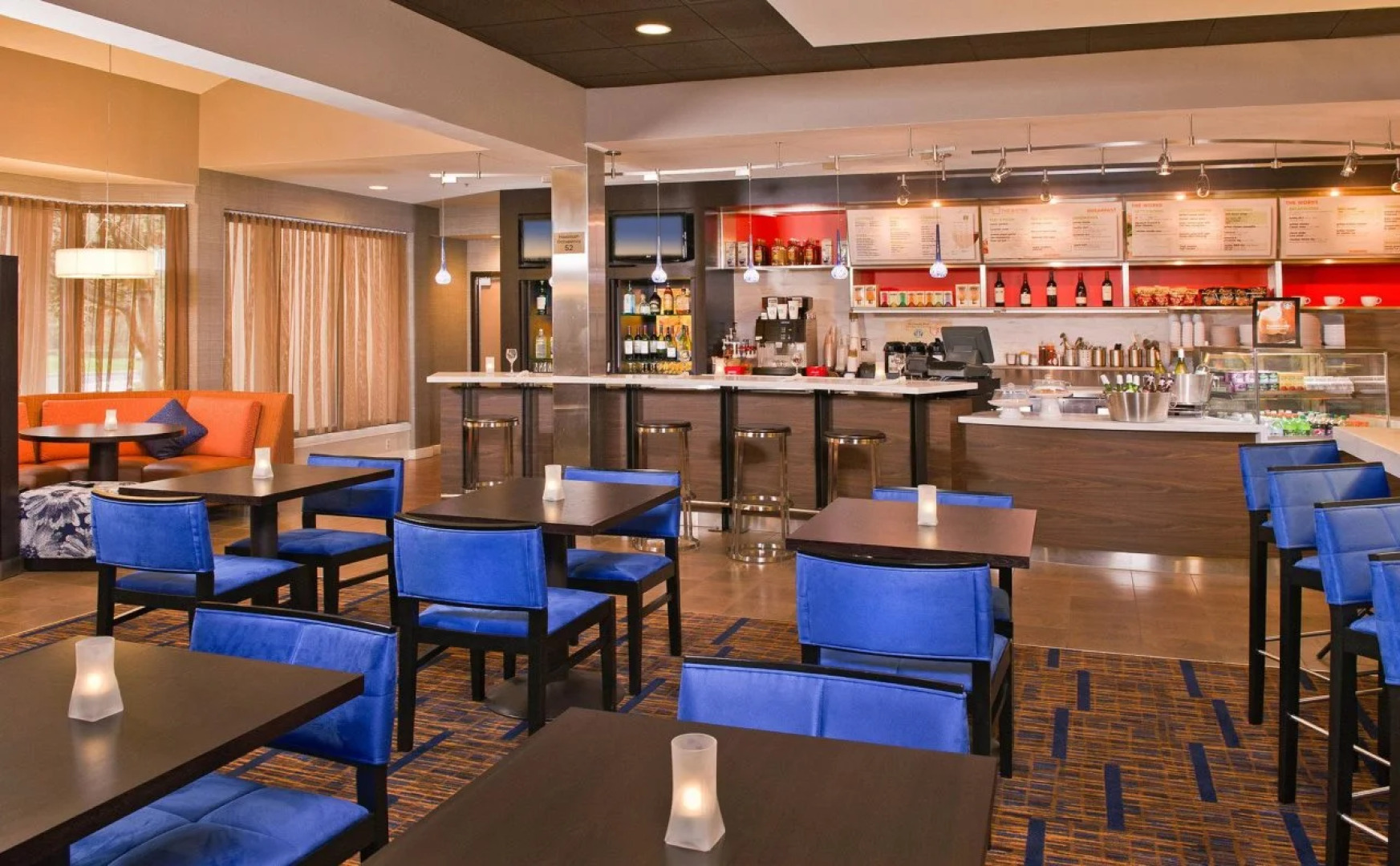 Courtyard by Marriott Mahwah
