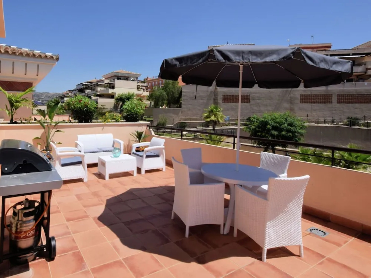 Relaxing Apartment in Almayate With Roof Terrace