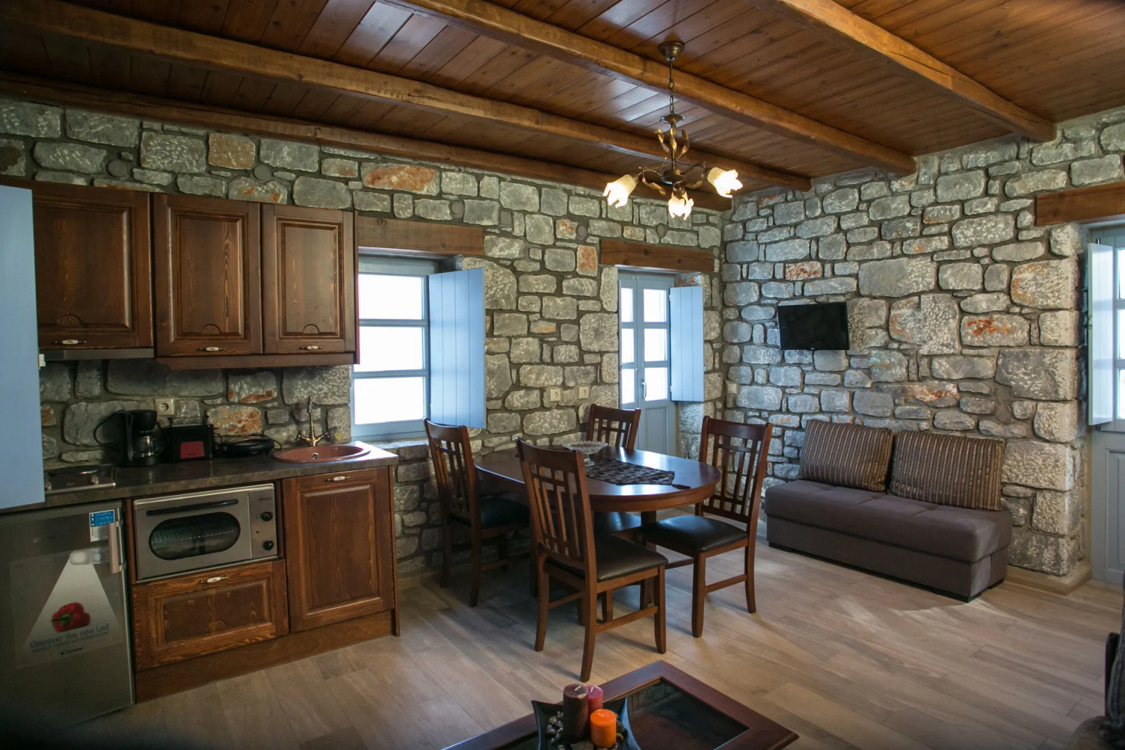 En Plo Luxury Suites