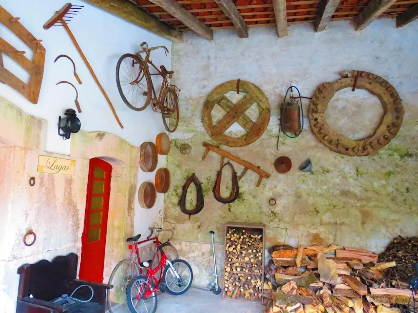 House With 2 Bedrooms in Porto de Mós, With Wonderful Lake View, Pool