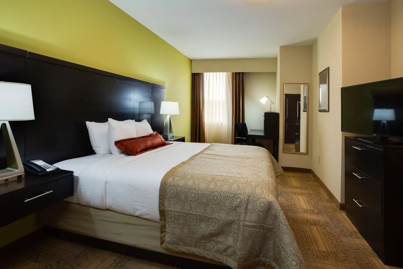 Staybridge Suites Atlanta Airport by IHG