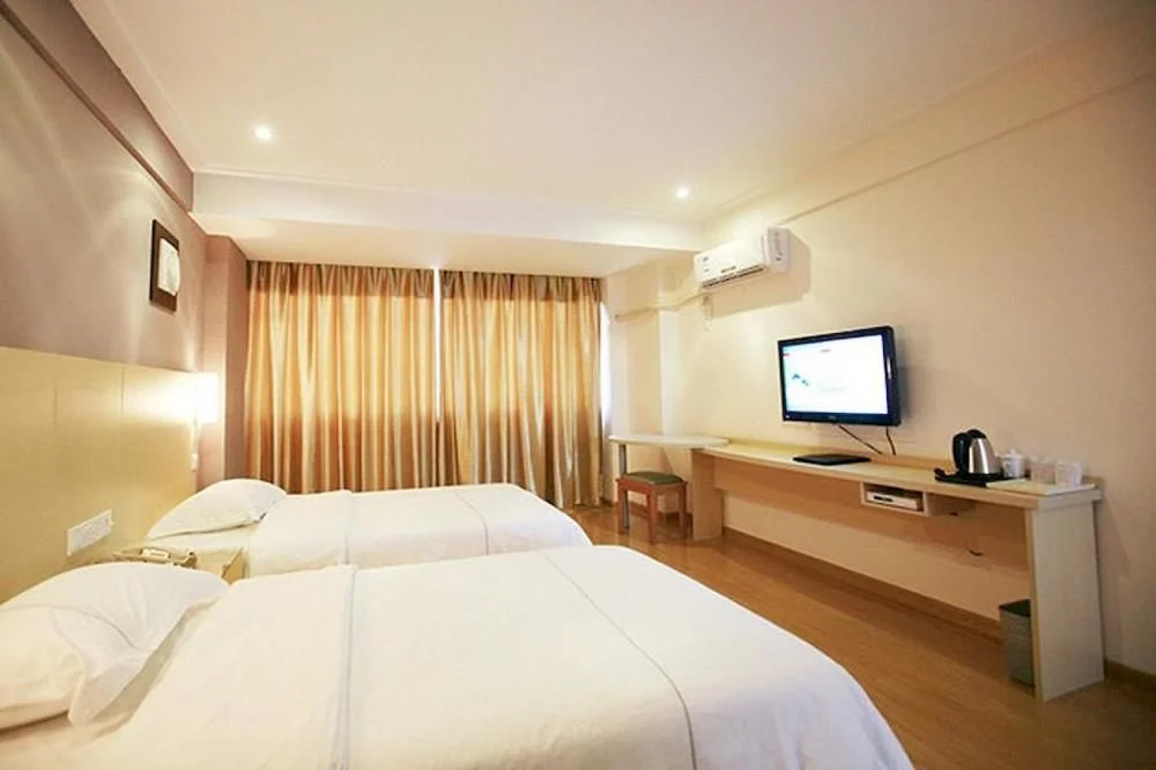 Hai'anxian Holiday Hotel