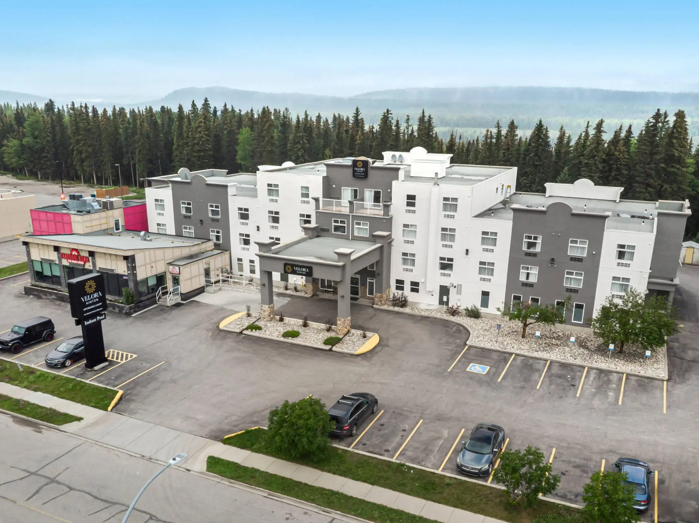 Velora Hinton, an Ascend Collection Hotel