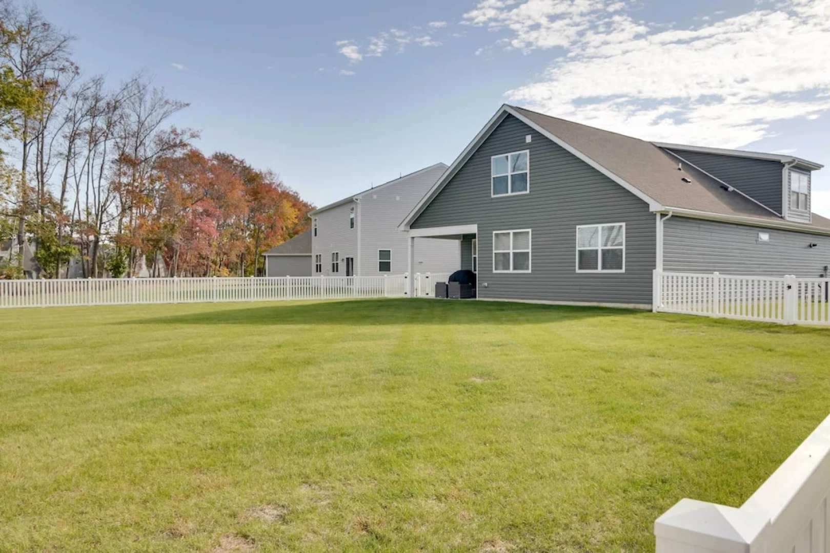 3 Mi to Bethany Beach: Ocean View Home w/ Patio