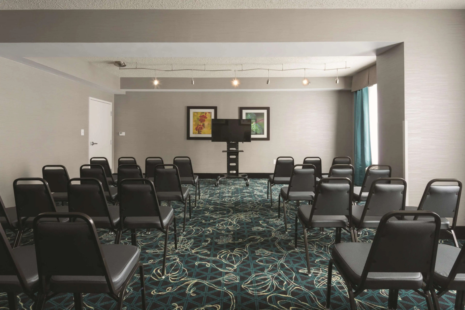 La Quinta Inn & Suites by Wyndham Lynchburg at Liberty Univ.