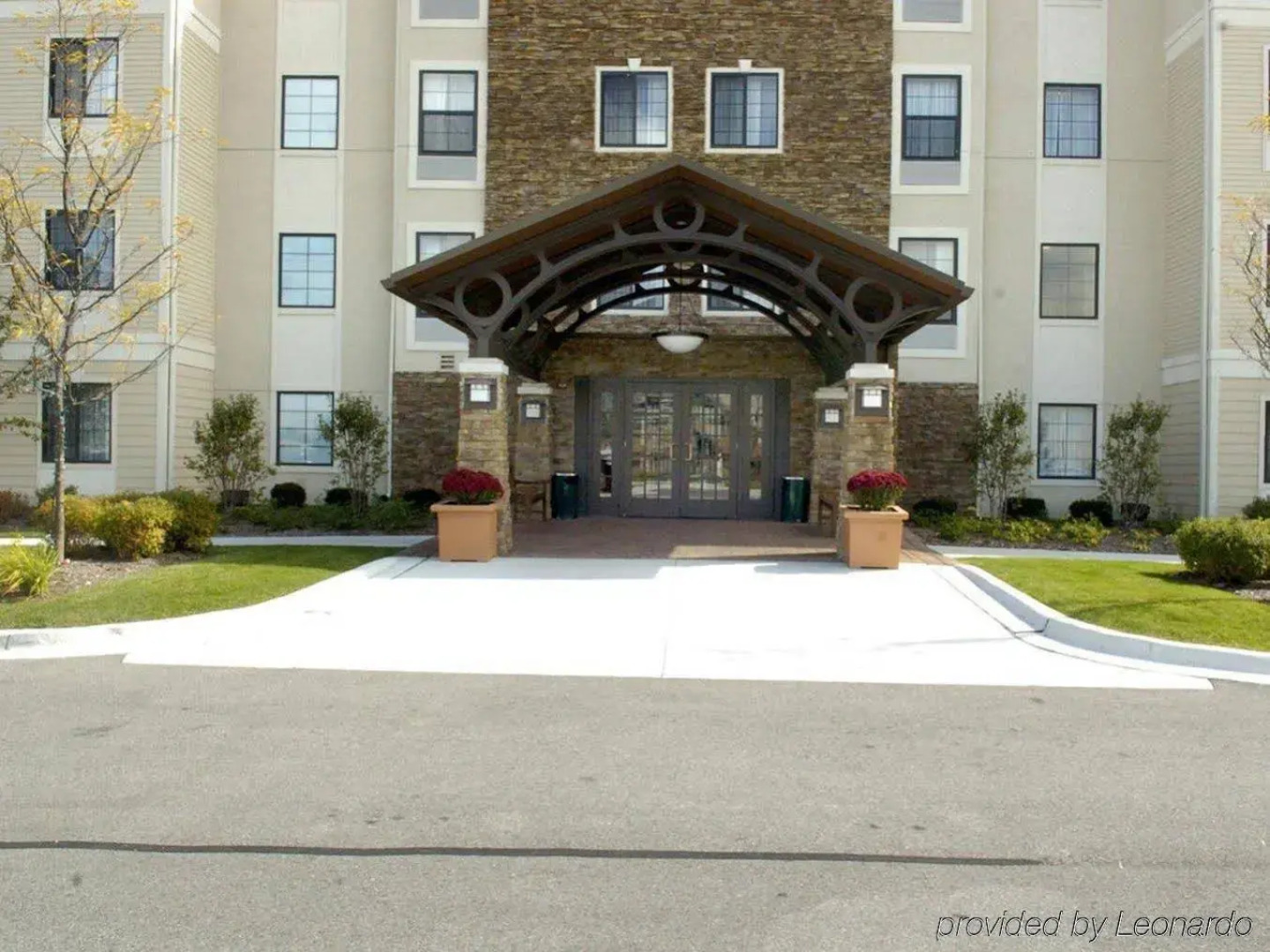 Staybridge Suites Chicago - Glenview by IHG