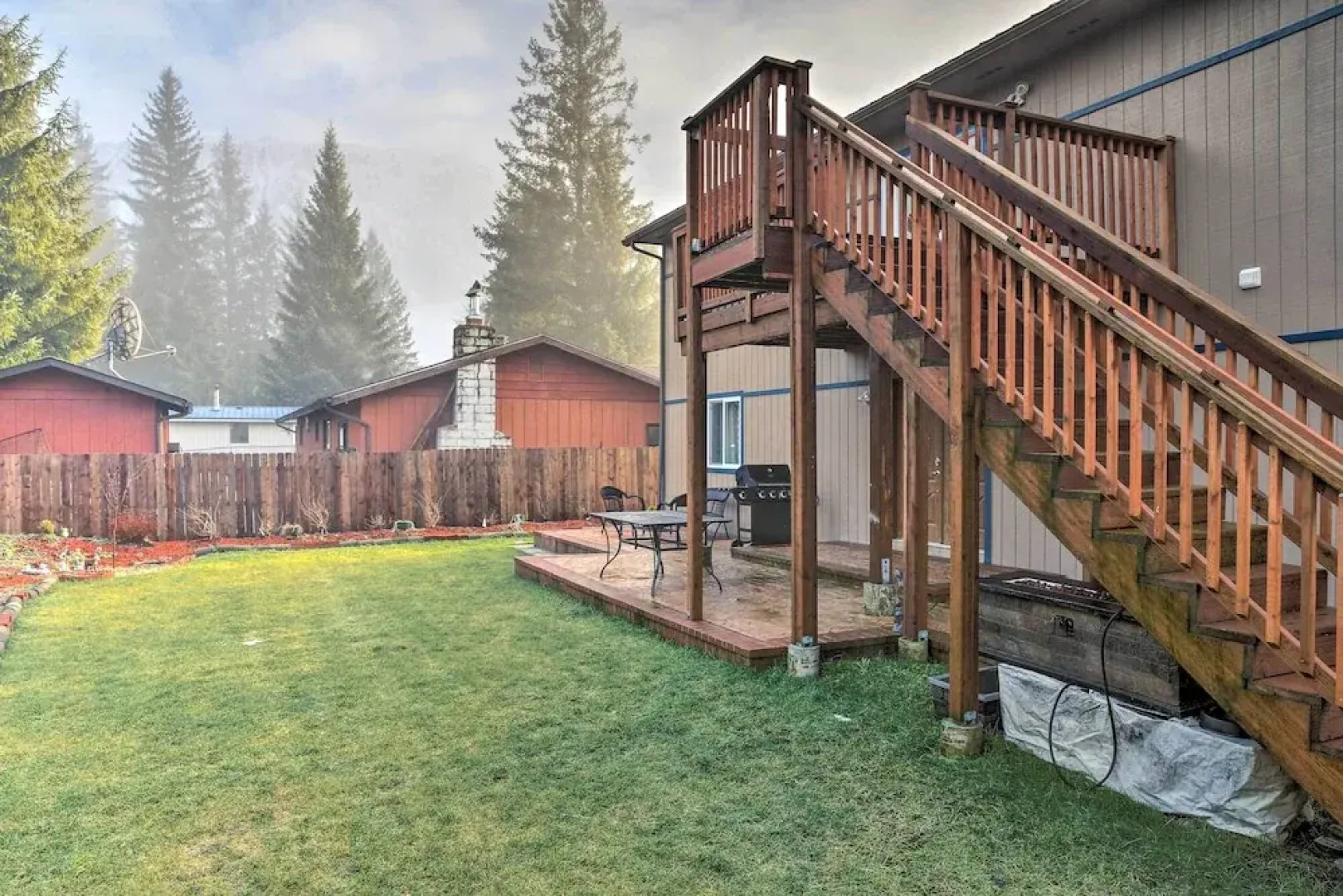 Expansive Getaway ~ 2 Miles to Mendenhall Glacier!