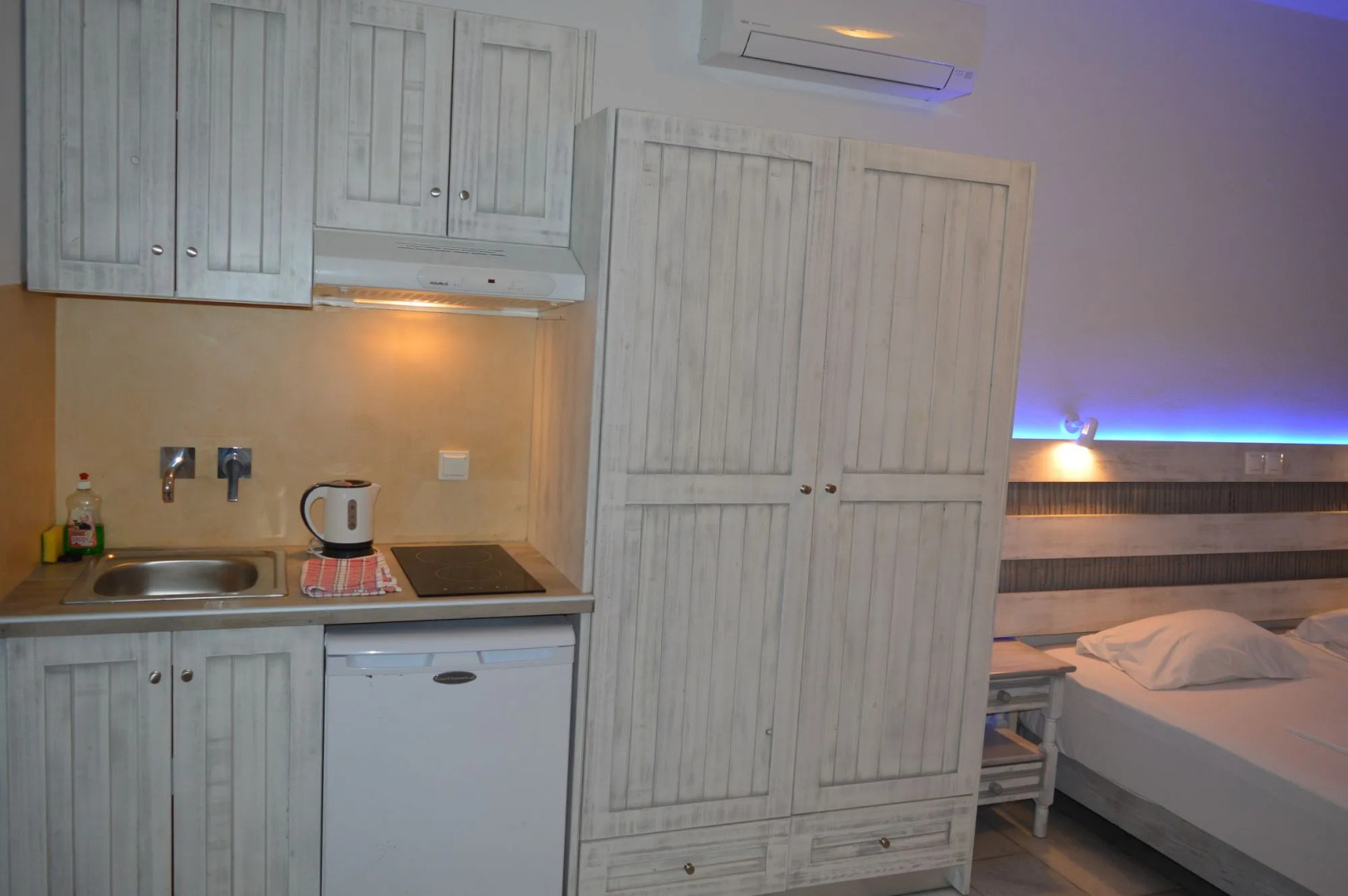 Agios Prokopios Hotel