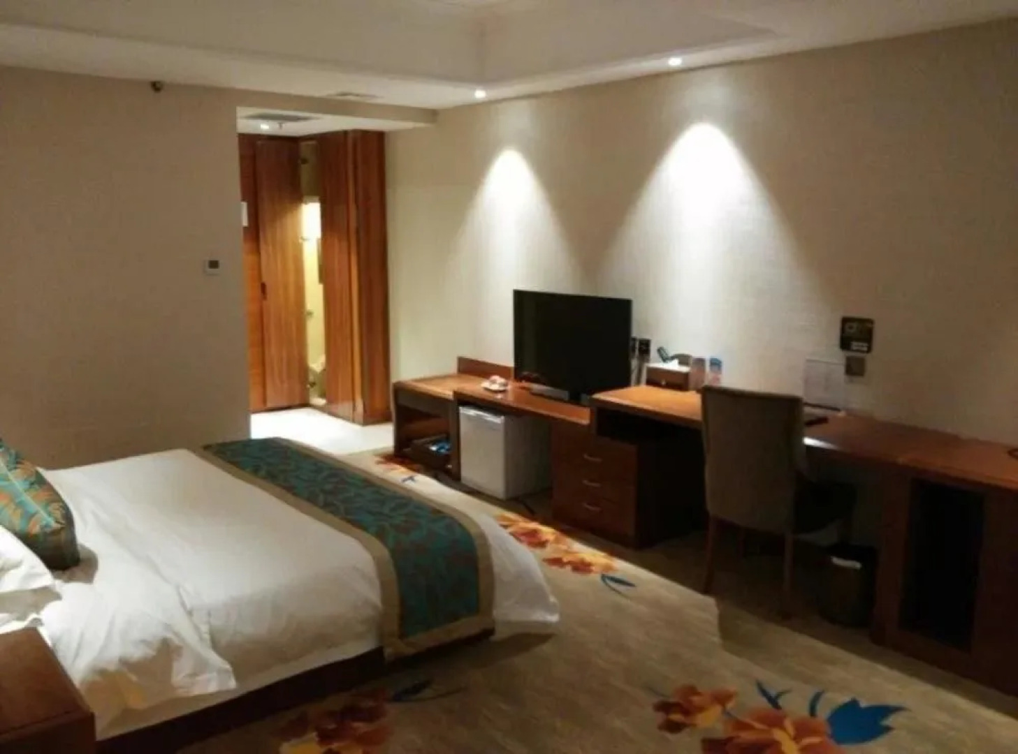 Mingdu Gloria Plaza Hotel Qingdao