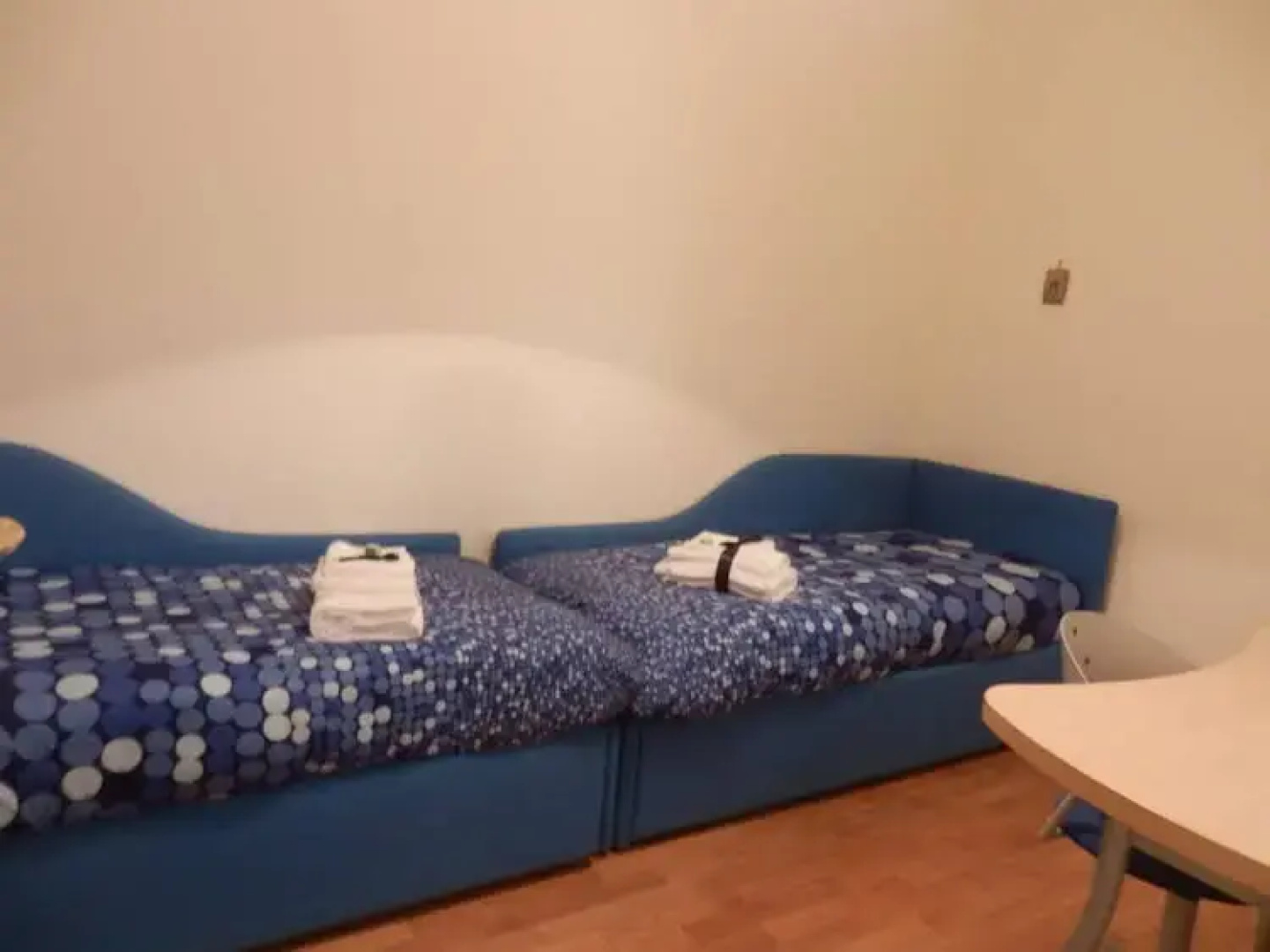 Fleri - One-bedroom Apartment
