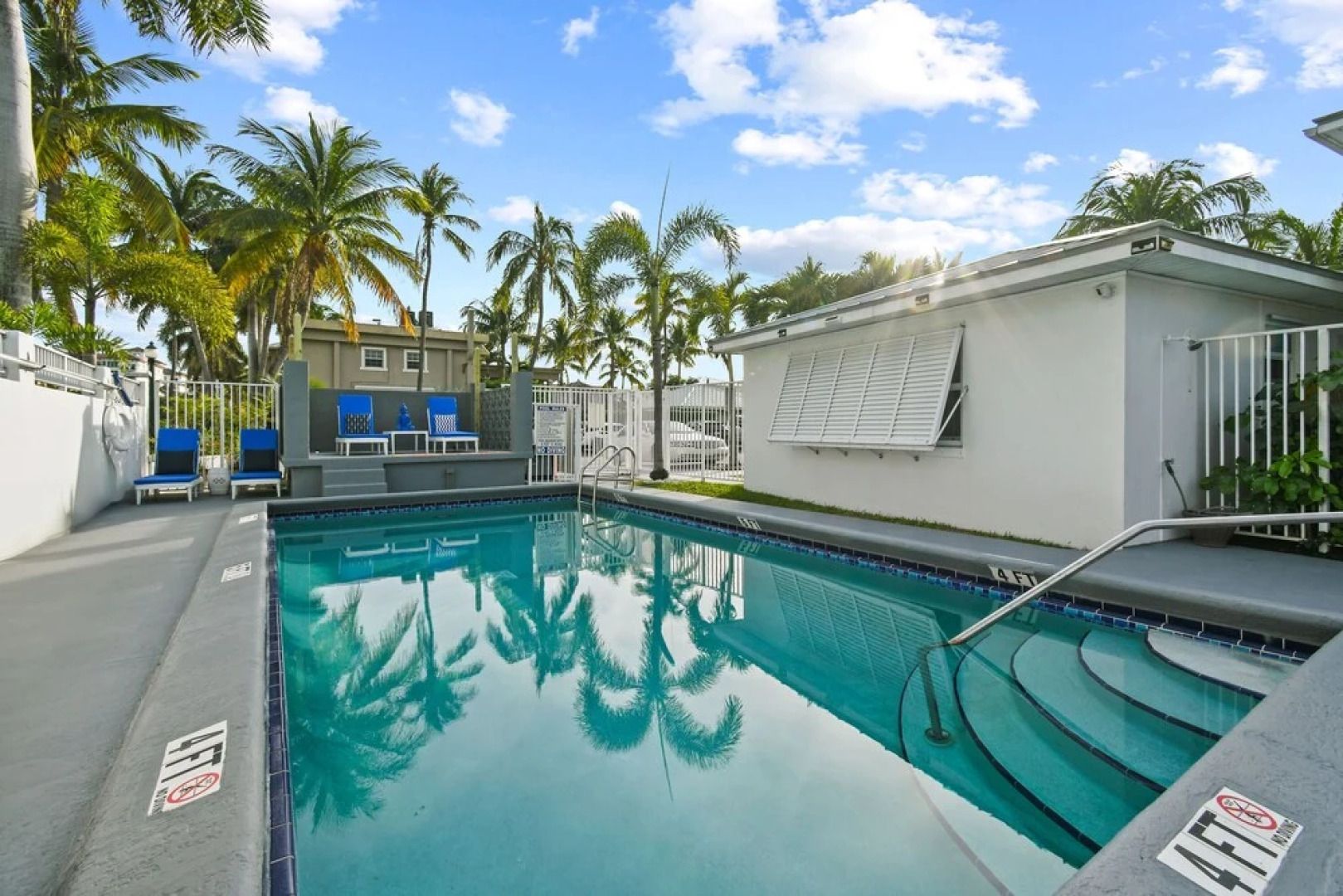 Sunshine Shores Boutique Apartments