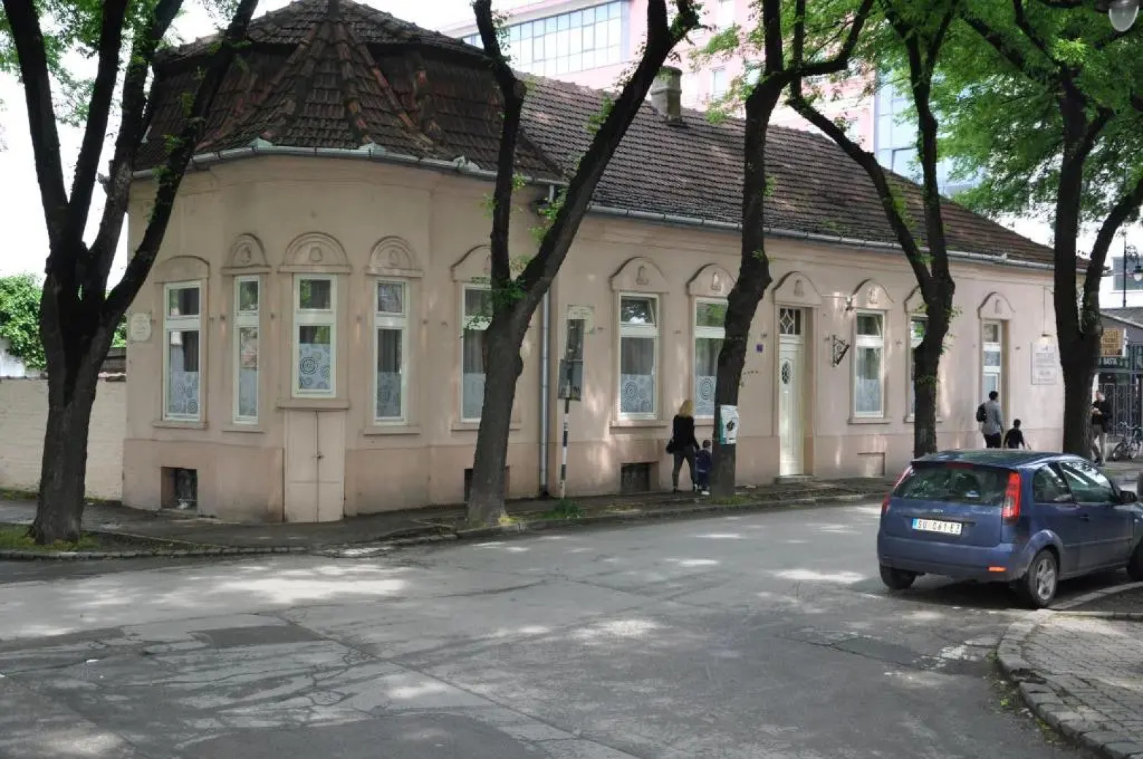 Guest House Best Food