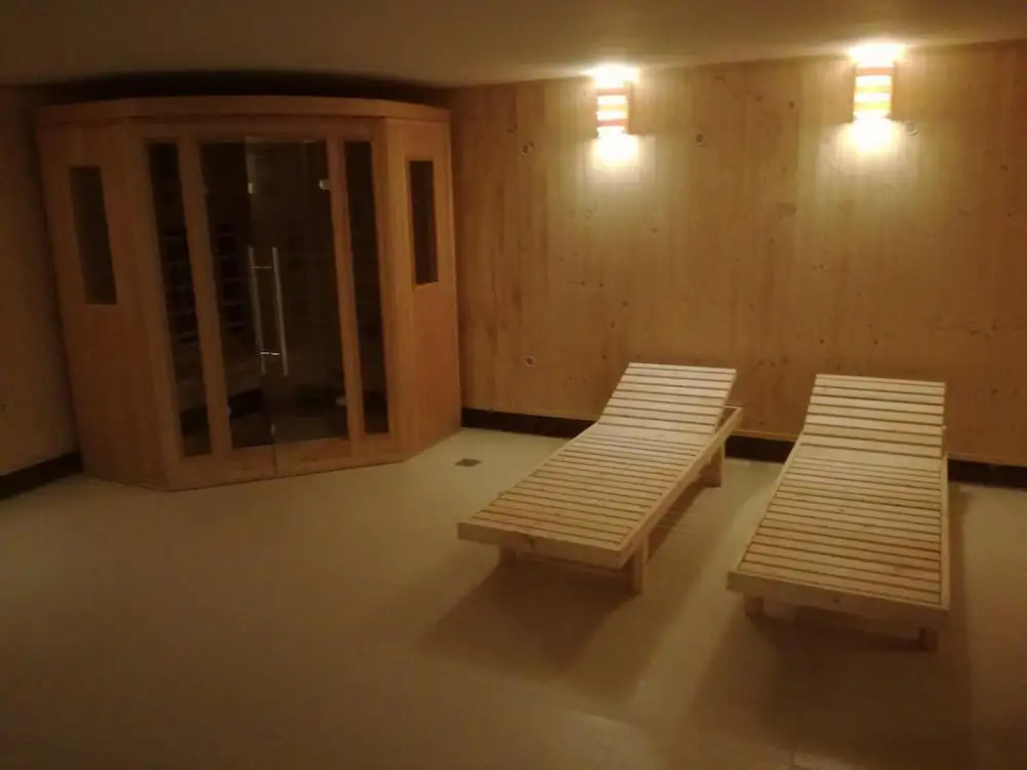 Lesany Sljk425 in Le any