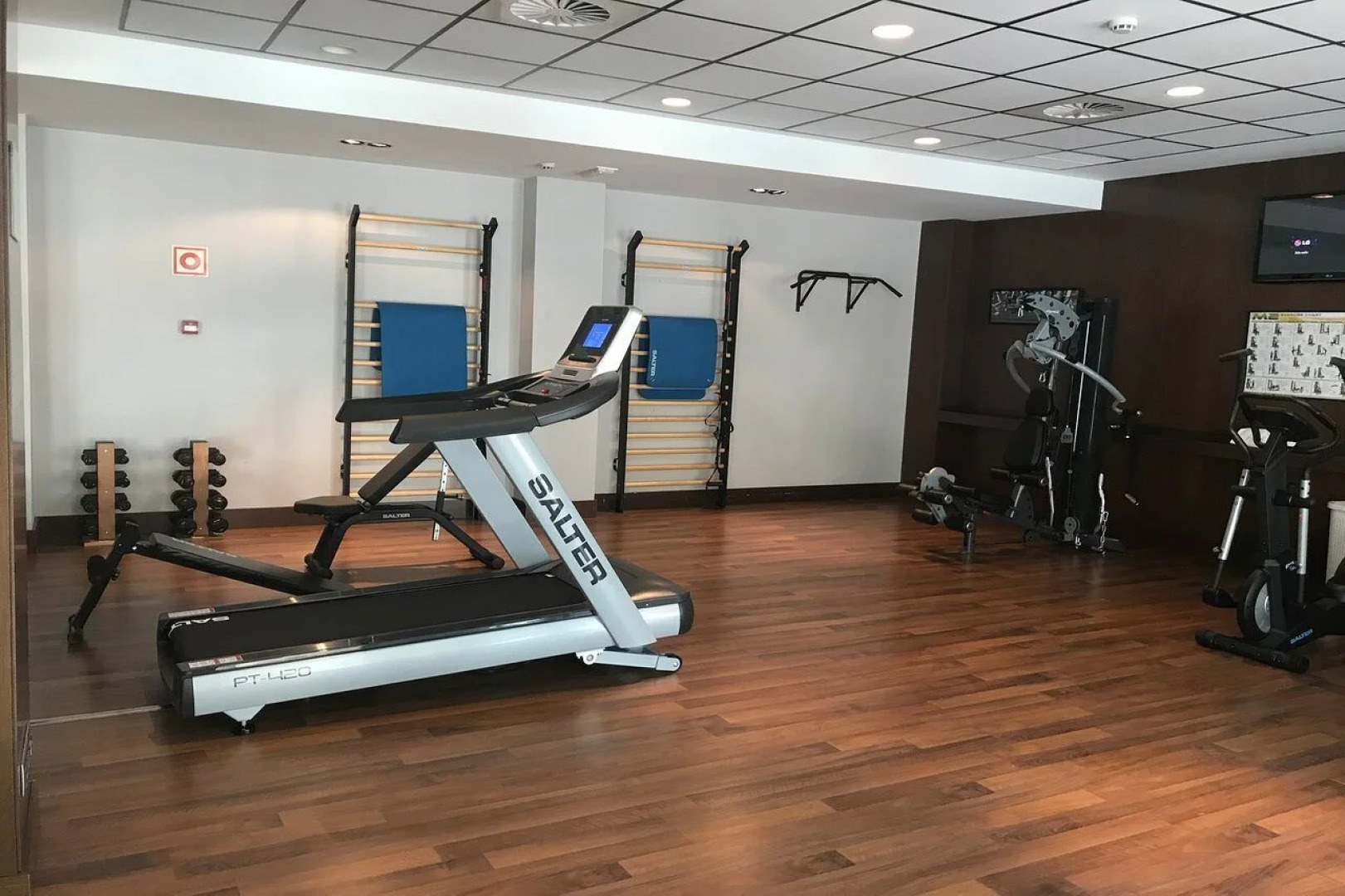 Hotel Tach Madrid Airport