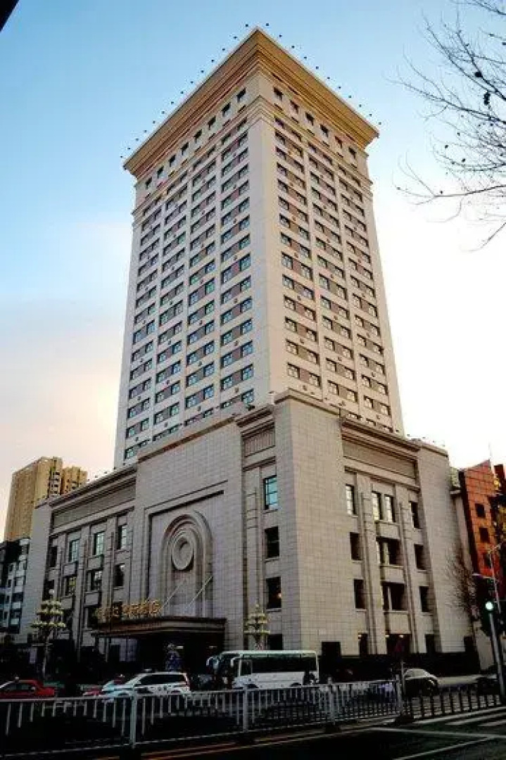 Sunny Date International Hotel