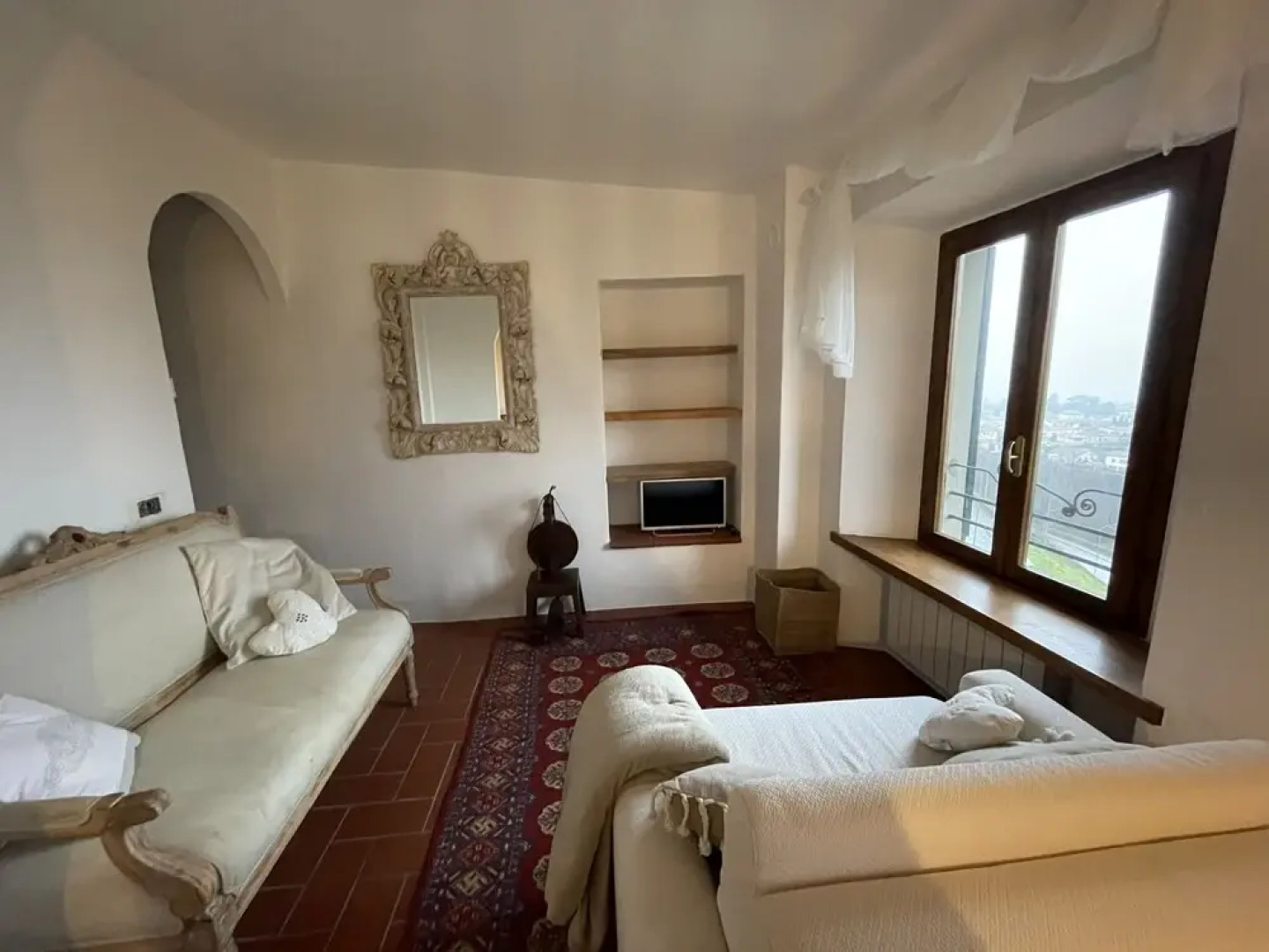 Stunning View, 2-bed Apt in Barga, Lucca,tuscany