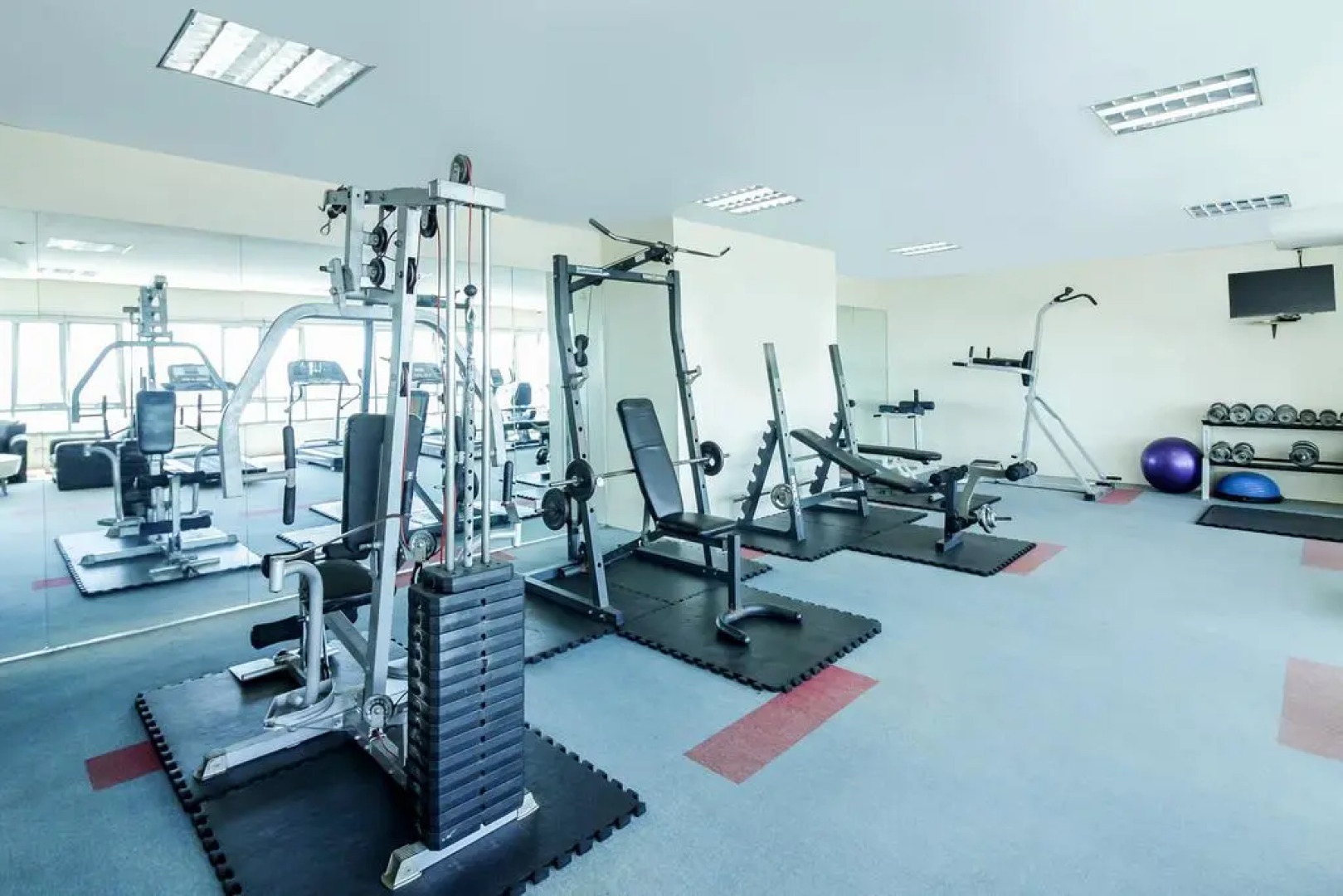 Greenhills Elan Hotel