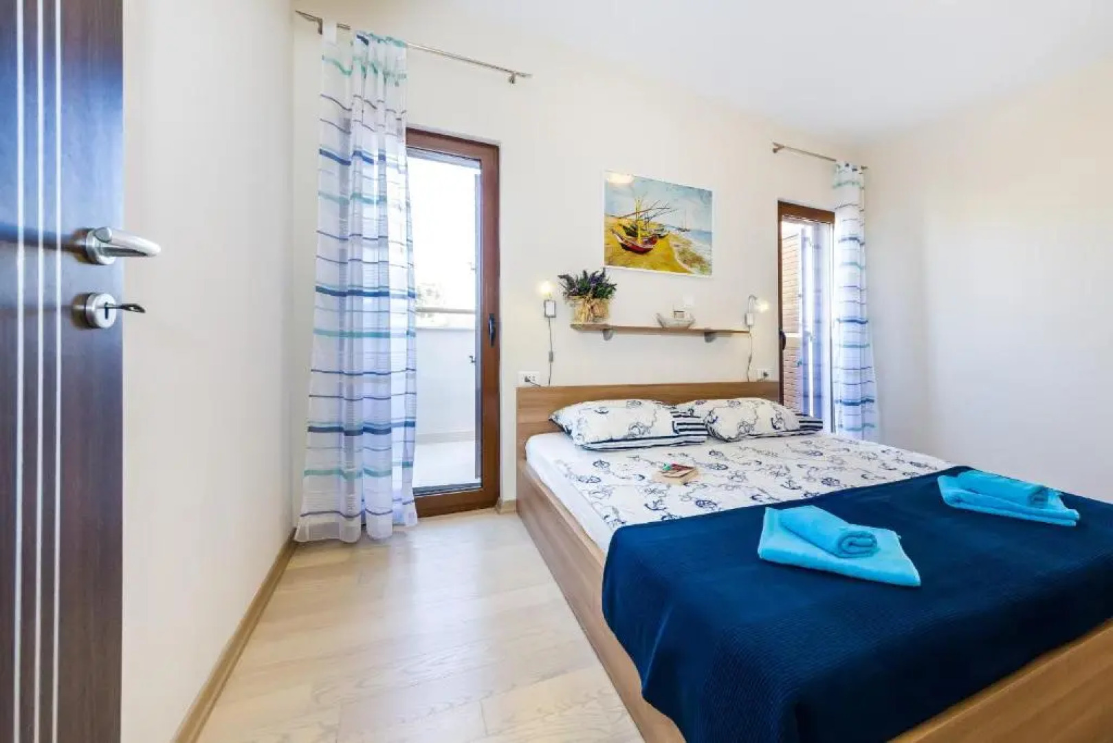 Aquamarine Deluxe Penthouse Apartment