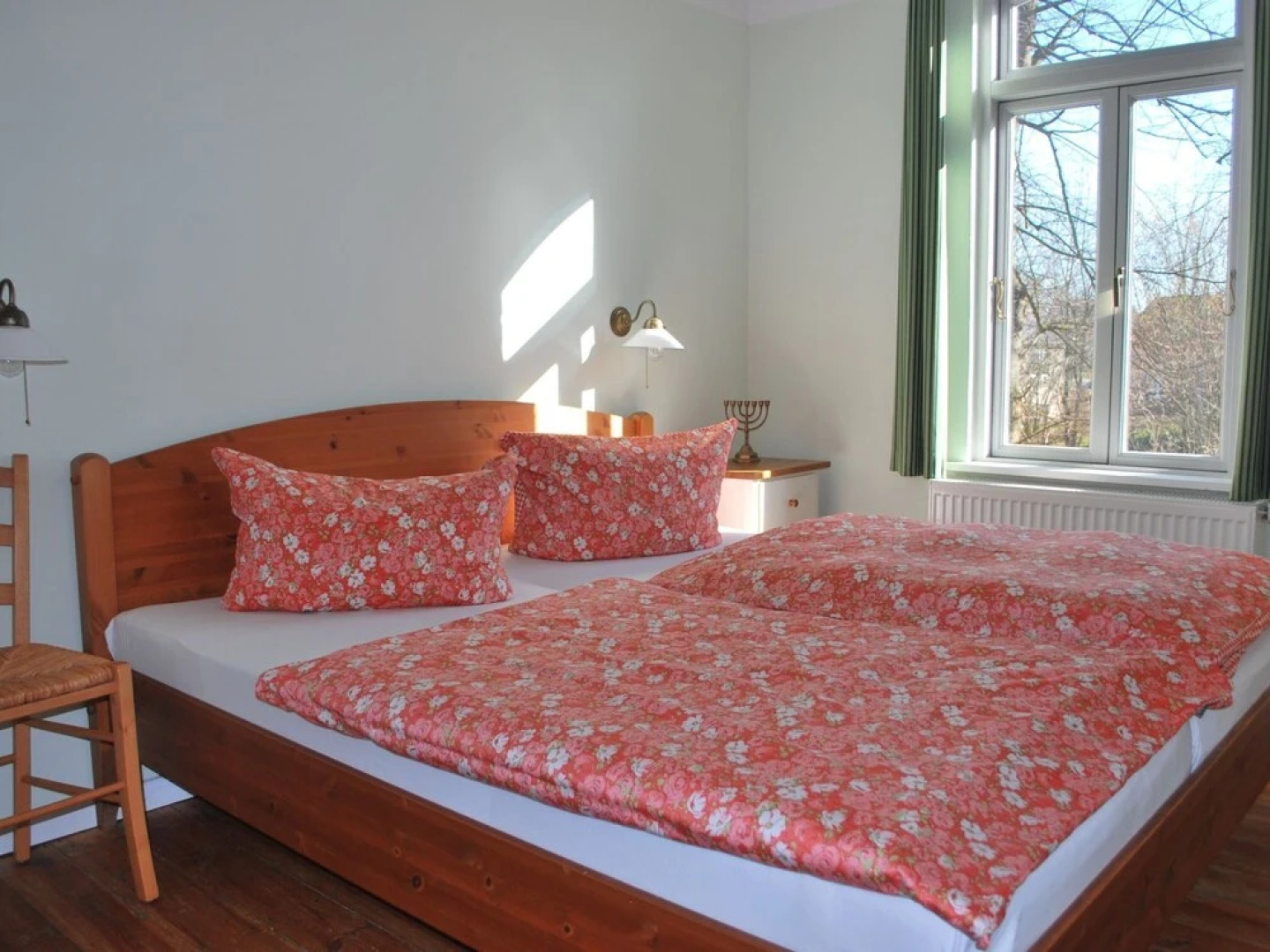 Spacious Apartment With Garden in Boisendorf