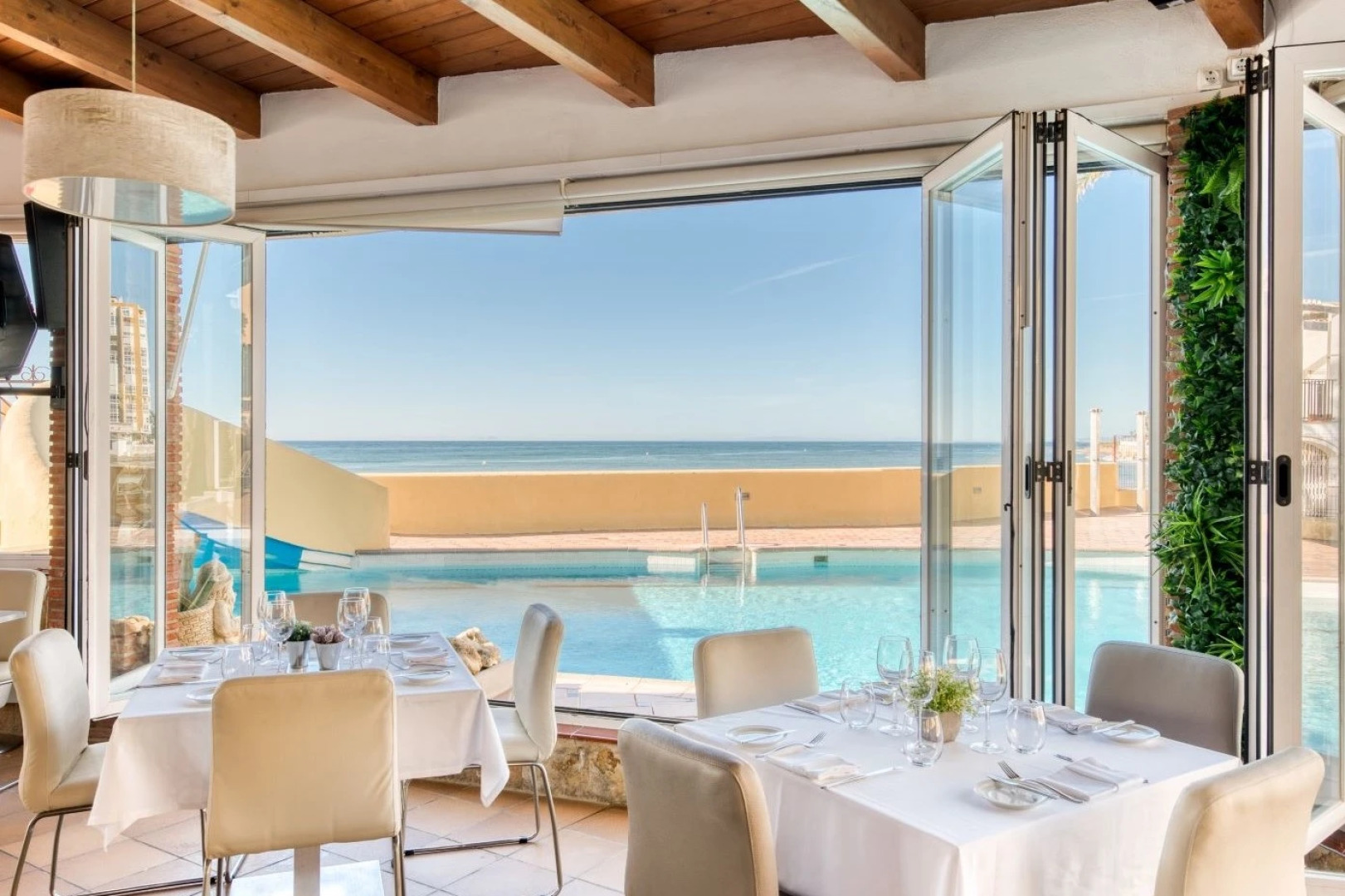 Macdonald Dona Lola Resort