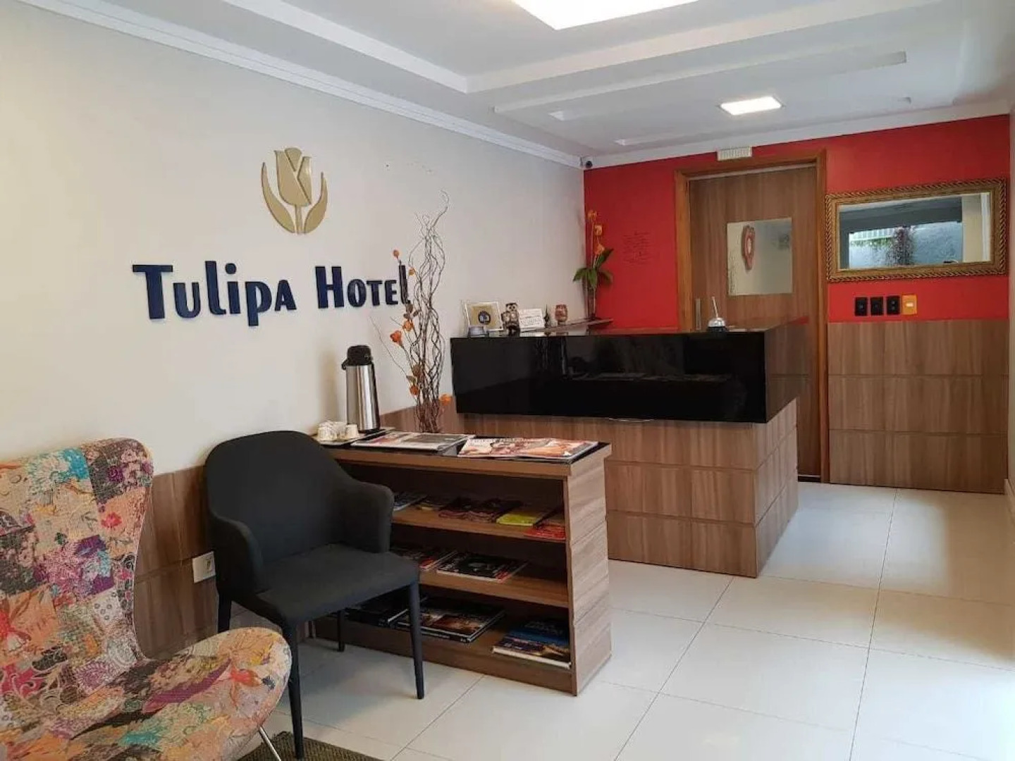 Tulipa Hotel