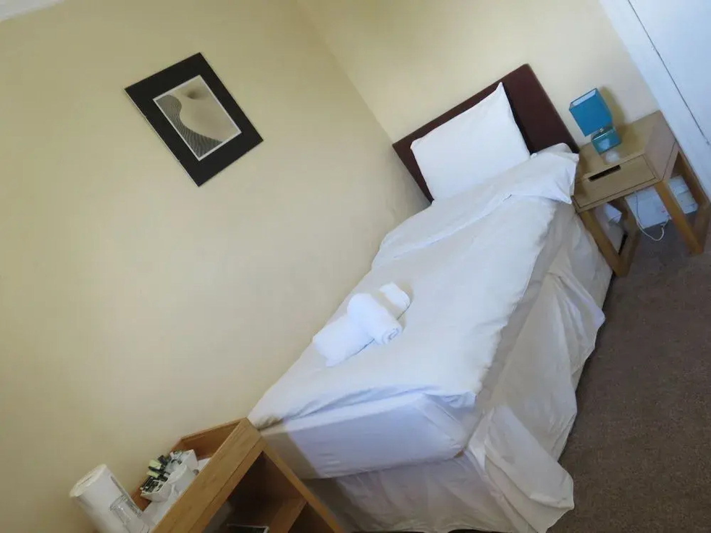 The Queens Arms Hotel