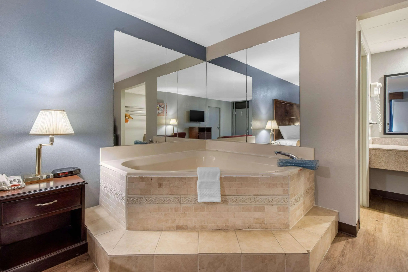 Econo Lodge Aiken Central