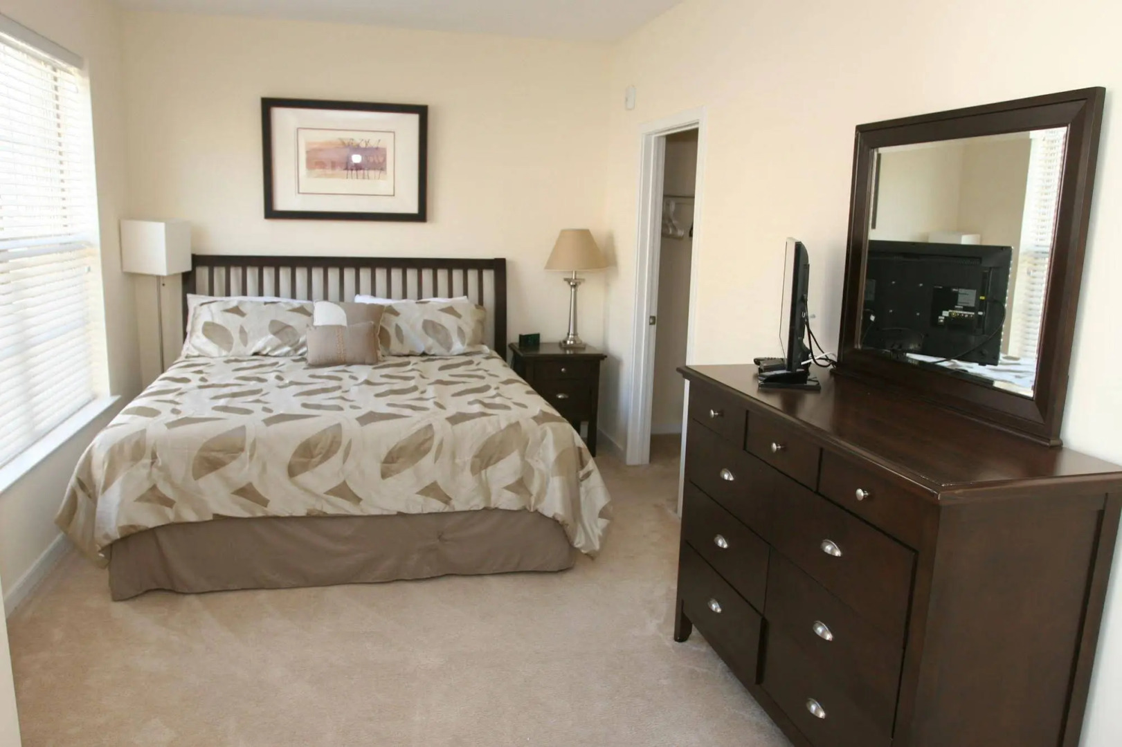 Madison at Ballston by Exec Apartments