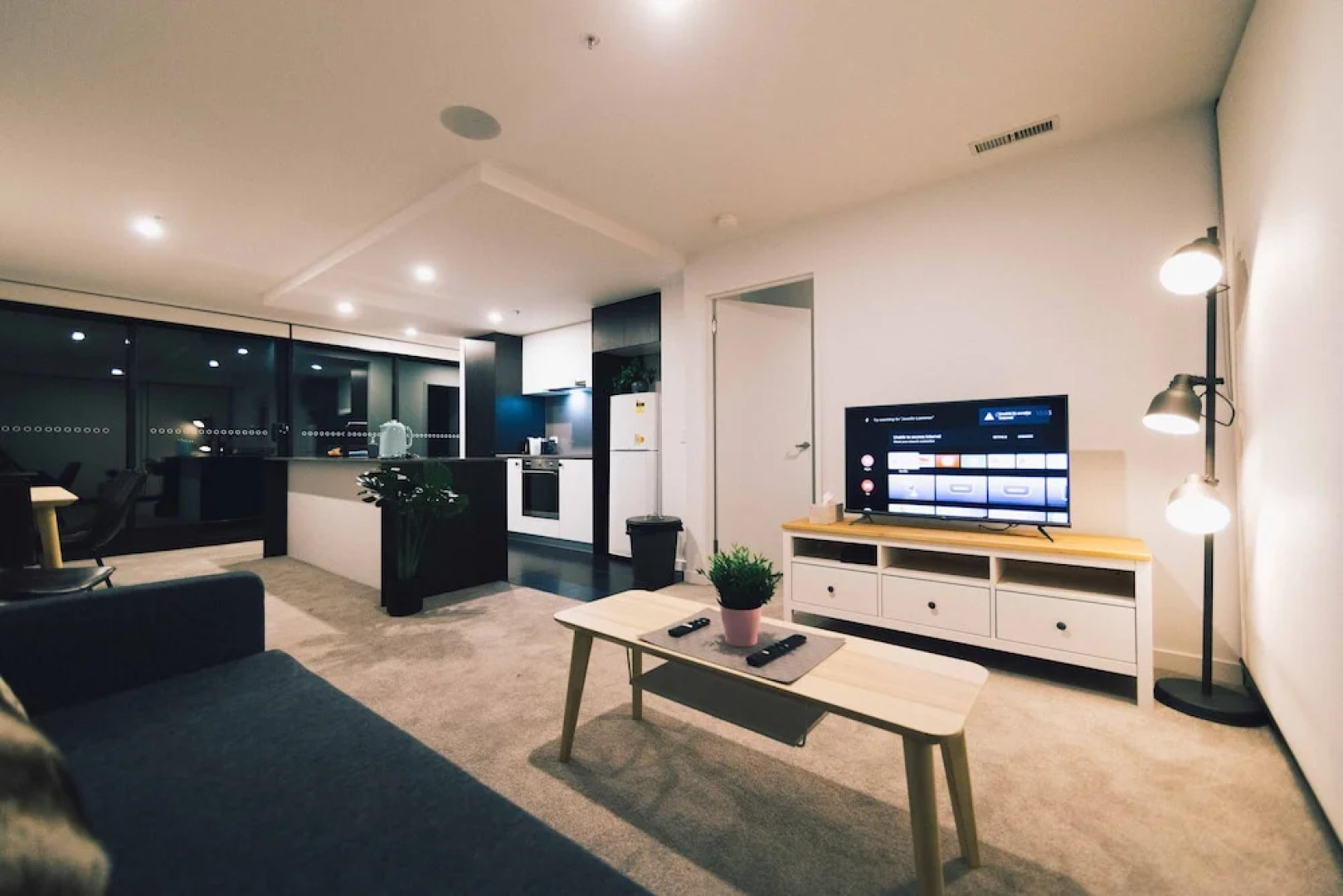 Midnight Apartments Accommodate Canberra