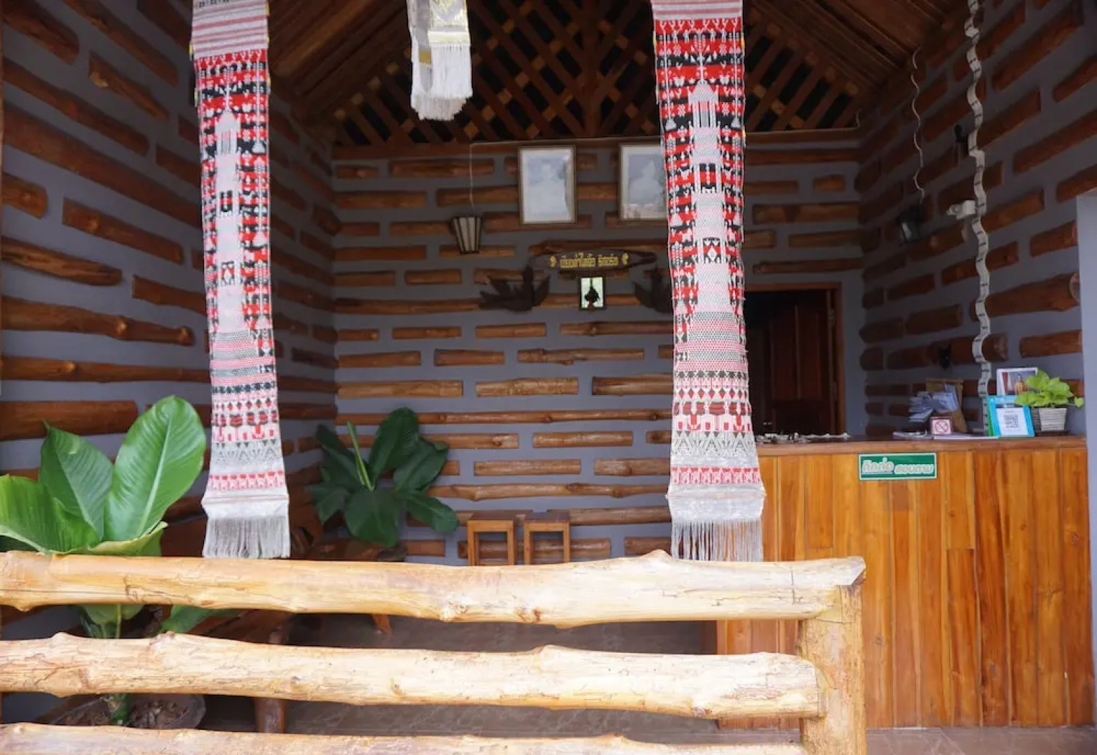 Chiang Kham Tilue Resort