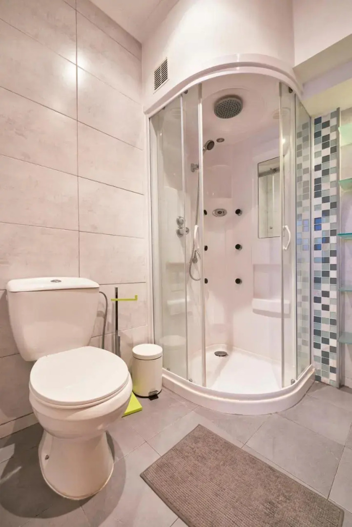 In Bed with Lisbon 4E