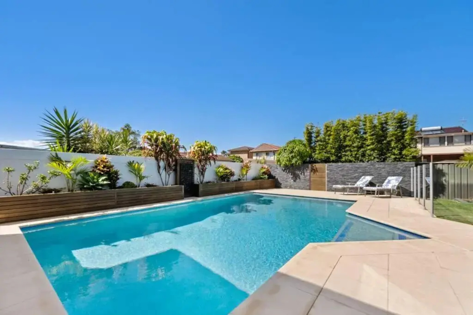 Sea Spray- Private Pool, Beach, Table Tennis