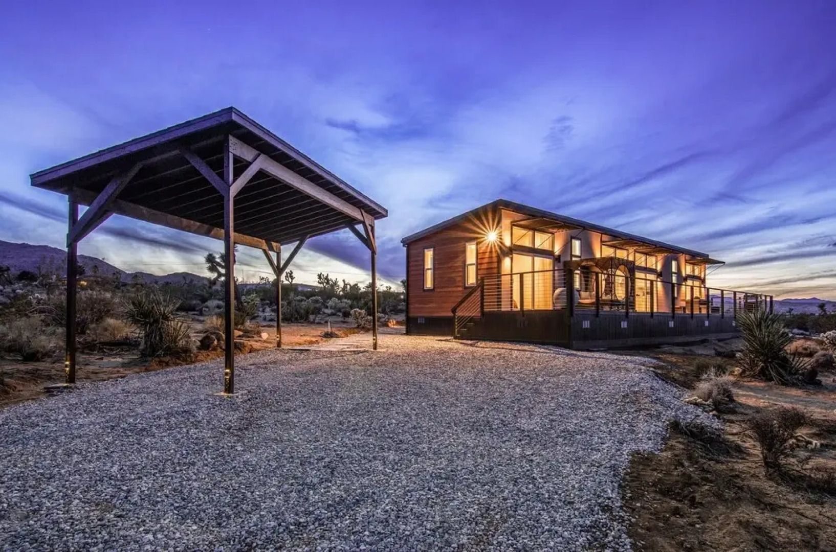 Sagebrush Bungalow - Modern Retreat W/hot Tub, Fire Pit And Bbq! 2 Bedroom Home by RedAwning
