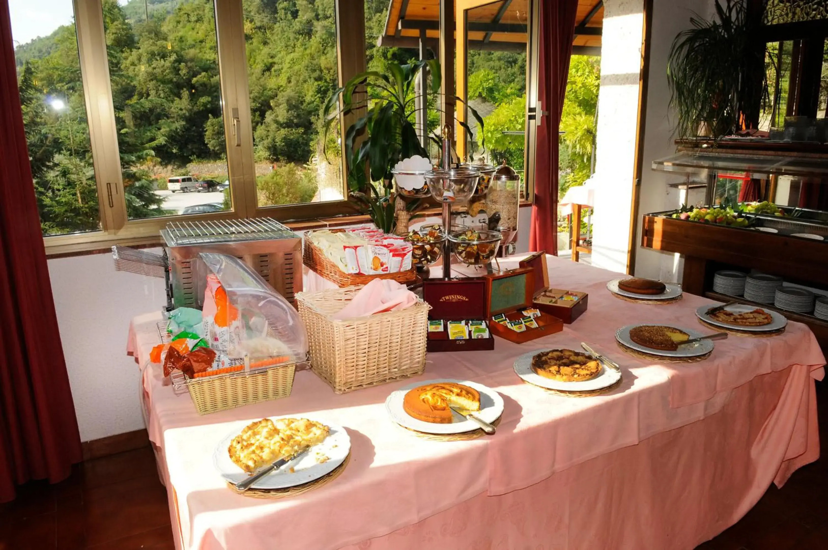 Hotel Ristorante Lago Bin