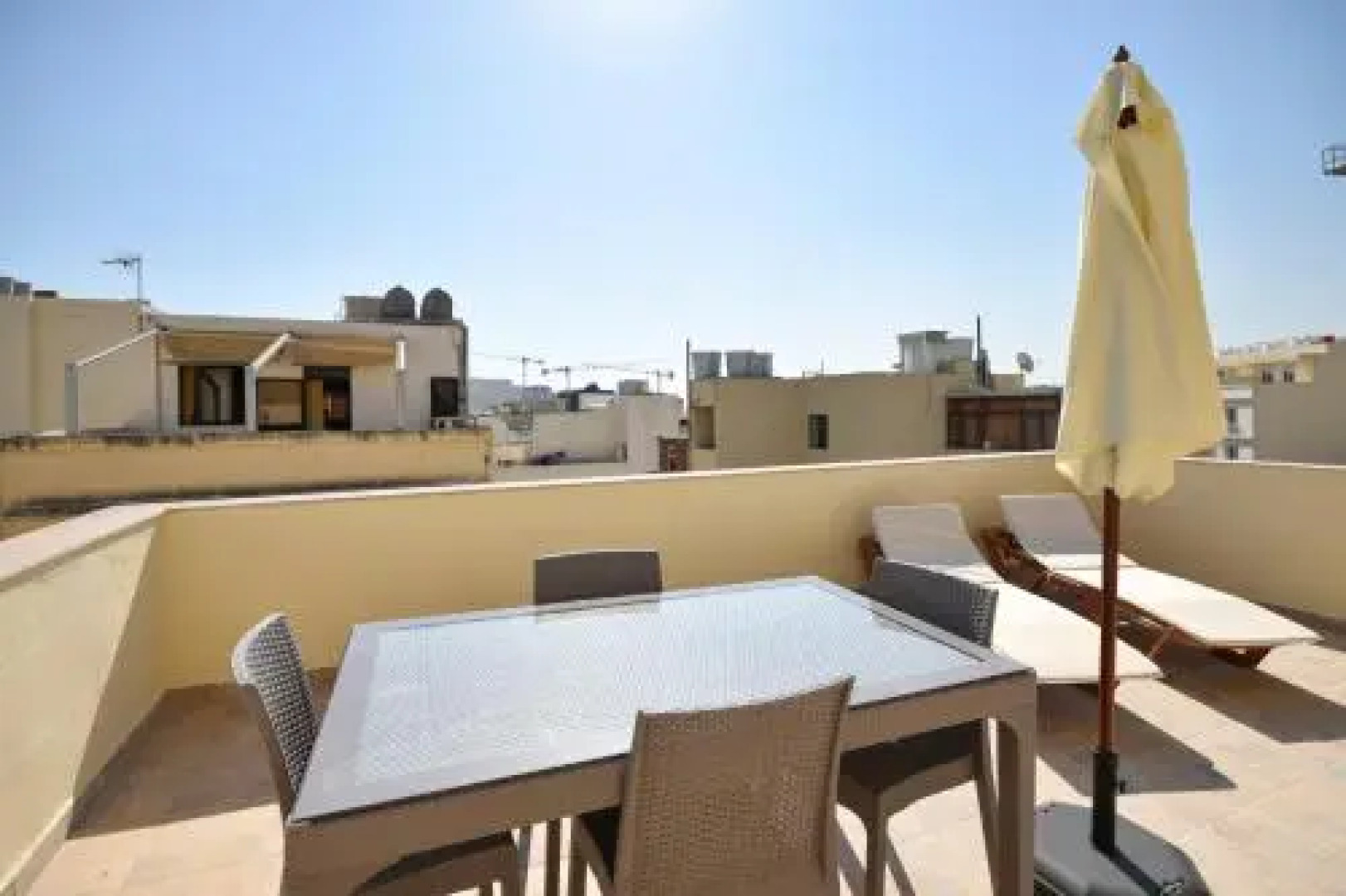 Gzira Penthouse